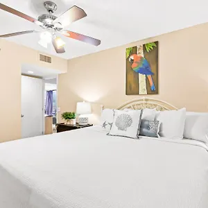 https://mainsail-th-1.hotels-destin.com